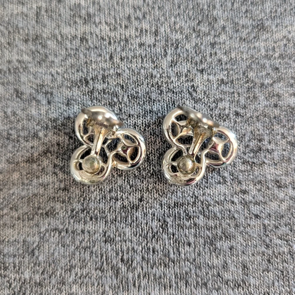 3 for $30 | Vintage Silver-toned Tri-Stone Clip Earrings with Blue Rhine… - Picture 3 of 3